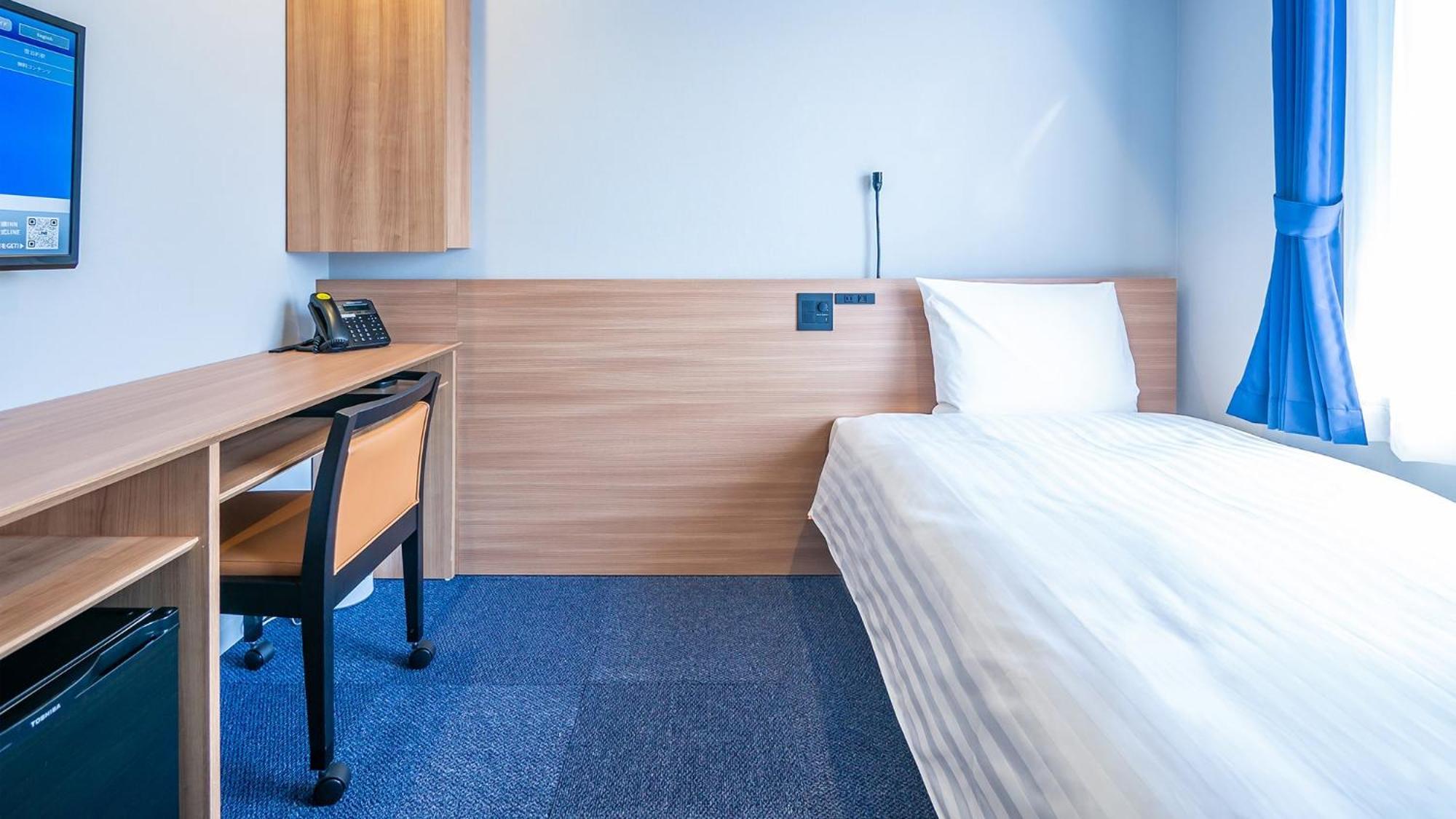 Toyoko Inn Osaka Yodoyabashi-Eki Minami Pokoj fotografie